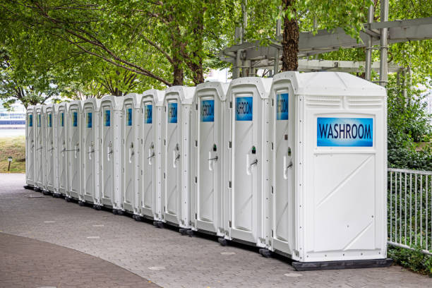 Best Portable restroom trailer rental  in Goliad, TX